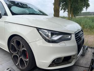 Audi A1 1.4 TFSI 16V 122 Vehículo de desguace (2011, Blanco)