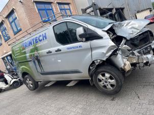 Ford Transit Custom 2.0 TDCi 16V Eco Blue 170 Vehículo de desguace (2021, Moondust, Plateado)
