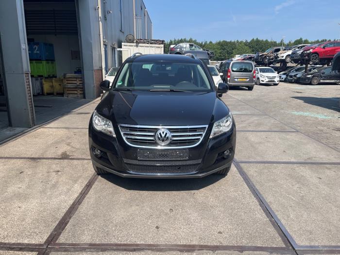 Volkswagen Tiguan 2.0 TSI 16V 4Motion Vehículo de desguace (2009, Negro)