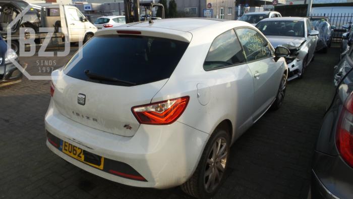 Seat Ibiza Salvage vehicle (2012, White)