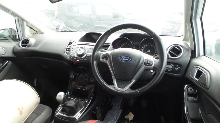 Ford Fiesta Salvage vehicle (2013, Pink)