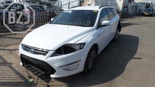 Ford Mondeo Épave (2015, Rose)