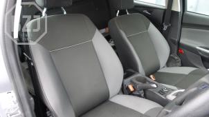 Ford Focus Samochód złomowany (2012, MICASTONE)