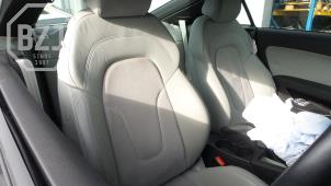 Audi TT Épave (2013, Gris)