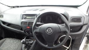 Opel Combo 1.6 CDTI 16V Épave (2014, Blanc)