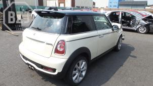 Mini Mini 1.6 16V Cooper S Vehículo de desguace (2014, Blanco)