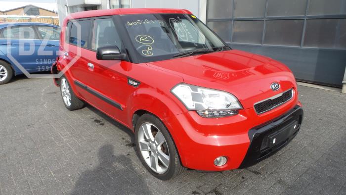 Kia Soul I 1.6 CVVT 16V Épave (2009, Rouge)