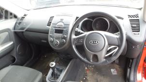 Kia Soul I 1.6 CVVT 16V Épave (2009, Rouge)
