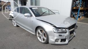 Audi A5 Épave (2009, Argenté)