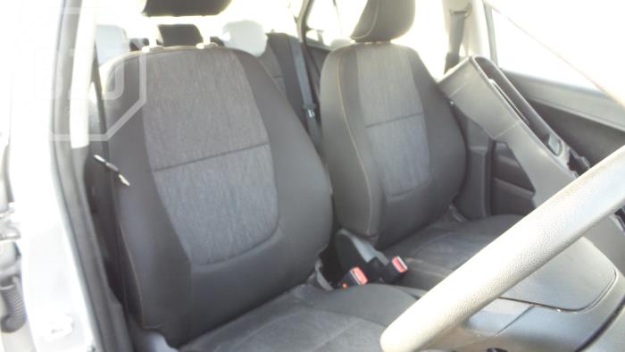 Kia Picanto 1.0 12V Vehículo de desguace (2012, Plateado)