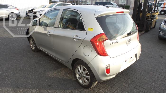 Kia Picanto 1.0 12V Vehículo de desguace (2012, Plateado)