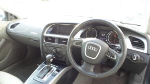 Audi A5 Épave (2011, Gris)