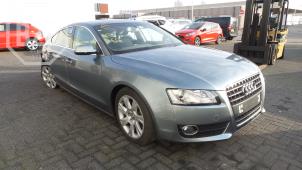 Audi A5 Épave (2011, Gris)