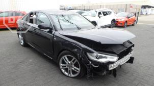 Audi A6 Épave (2013, Noir)
