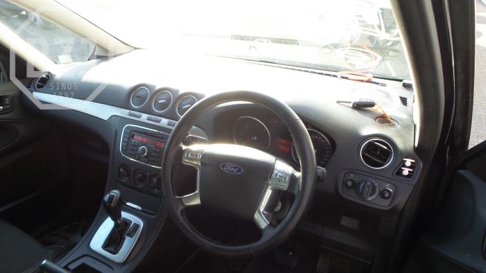 Ford Galaxy Vehículo de desguace (2014, PANTHER)
