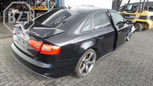 Audi A4 Épave (2014, Noir)