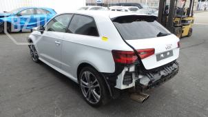 Audi A3 Samochód złomowany (2014, Bialy)