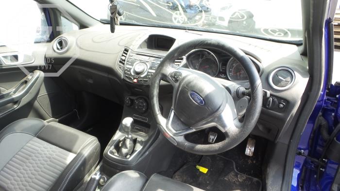 Ford Fiesta Samochód złomowany (2017, SPIRIT)