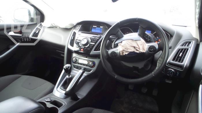 Ford Focus Épave (2012, Gris foncé)