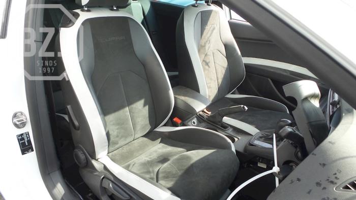 Seat Leon SC 2.0 TSI Cupra 280 16V Épave (2015, Blanc)