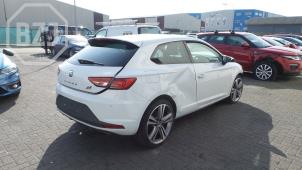 Seat Leon SC 2.0 TSI Cupra 280 16V Épave (2015, Blanc)