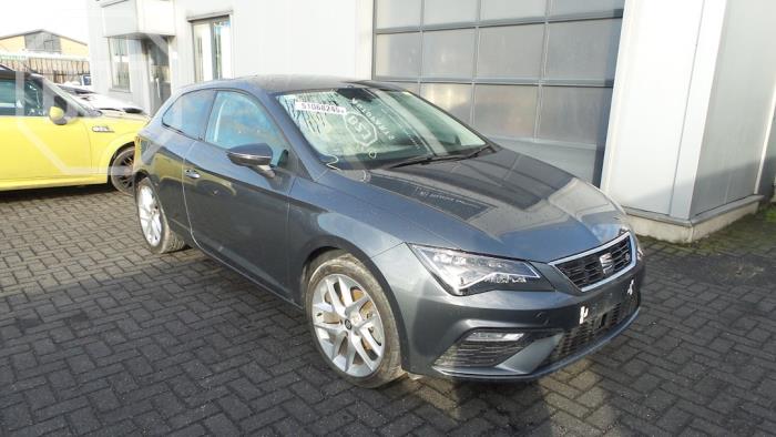 Seat Leon SC 1.4 TSI 16V Épave (2018, Gris)
