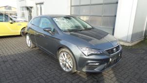 Seat Leon SC 1.4 TSI 16V Épave (2018, Gris)
