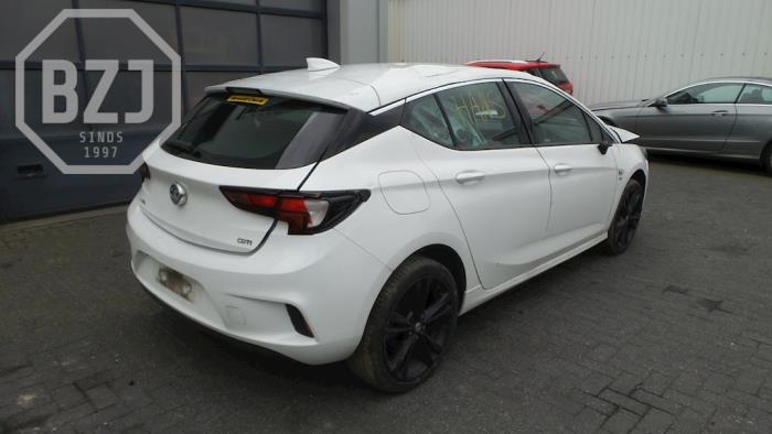 Opel Astra K 1.6 CDTI 110 16V Samochód złomowany (2017, Bialy)