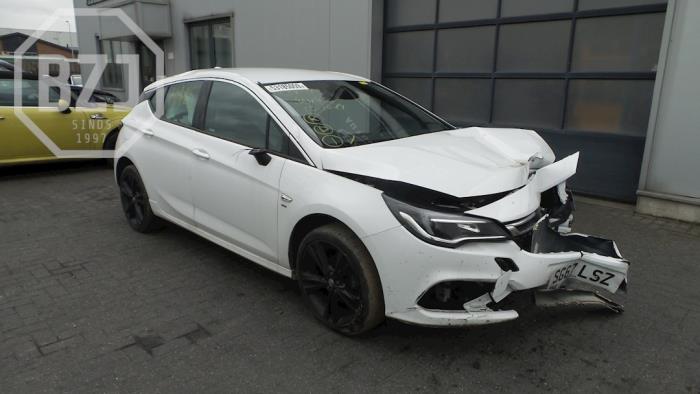 Opel Astra K 1.6 CDTI 110 16V Samochód złomowany (2017, Bialy)