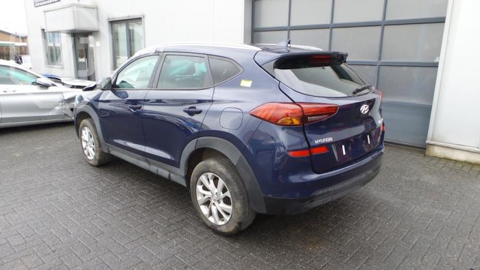 Hyundai Tucson 1.6 GDi 16V 2WD Salvage vehicle (2018, Blue)