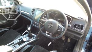 Renault Megane IV 1.5 Energy dCi 110 Épave (2018, Bleu)