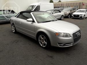 Audi A4 Cabrio 1.8 T 20V Épave (2008, Argenté)