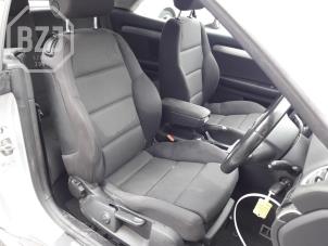 Audi A4 Cabrio 1.8 T 20V Épave (2008, Argenté)