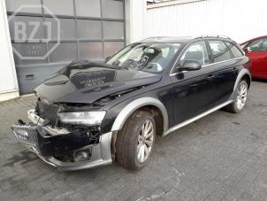 Audi A4 Allroad Quattro 2.0 TDI 16V Épave (2014, Métallisé, Noir)