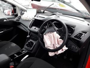Ford C-Max 1.0 Ti-VCT EcoBoost 12V 125 Épave (2017, Rouge)