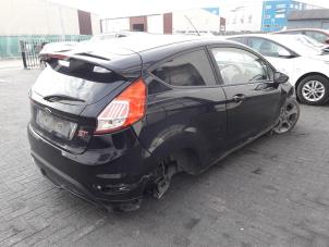 Ford Fiesta 6 1.6 ST 16V Épave (2017, Métallisé, Noir)
