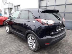 Opel Crossland 1.2 Turbo 12V Épave (2019, Métallisé, Bleu)
