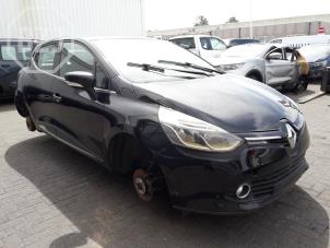 Renault Clio IV 1.5 Energy dCi 90 FAP Épave (2015, Noir)