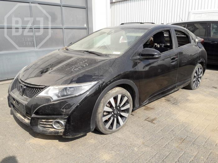 Honda Civic 1.8i VTEC 16V Schrottauto (2016, Metallic, Schwarz)