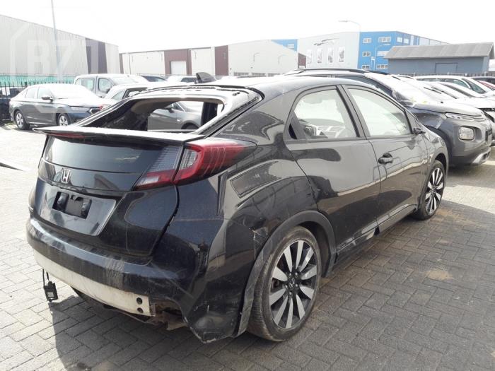 Honda Civic 1.8i VTEC 16V Schrottauto (2016, Metallic, Schwarz)