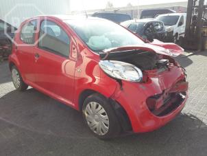 Citroen C1 1.0 12V Samochód złomowany (2006, Czerwony)