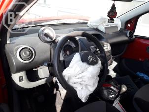 Citroen C1 1.0 12V Samochód złomowany (2006, Czerwony)