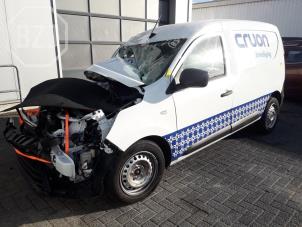 Renault Express 1.5 dCi 95 Schrottauto (2021, Weiß)