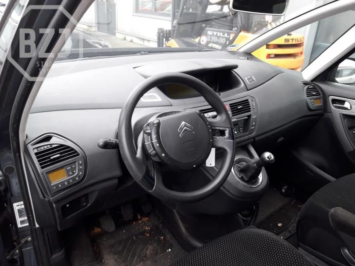 Citroen C4 Picasso 1.8 16V Épave (2007, Métallisé, Gris)