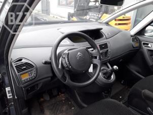Citroen C4 Picasso 1.8 16V Épave (2007, Métallisé, Gris)