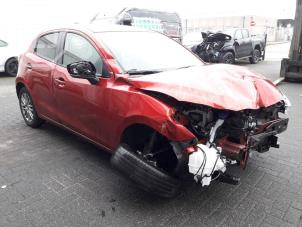 Mazda 2 1.5 SkyActiv-G 90 M Hybrid Épave (2021, Métallisé, Rouge)