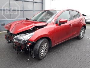 Mazda 2 1.5 SkyActiv-G 90 M Hybrid Épave (2021, Métallisé, Rouge)