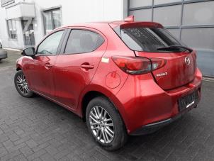 Mazda 2 1.5 SkyActiv-G 90 M Hybrid Épave (2021, Métallisé, Rouge)