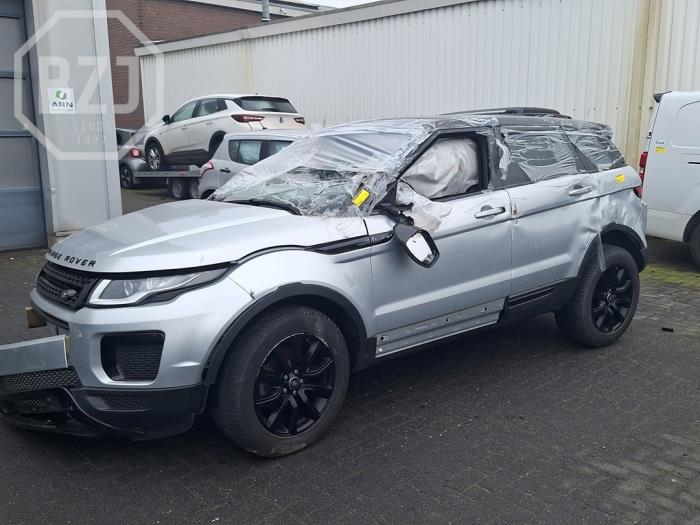 Landrover Range Rover Evoque 2.0 eD 150 16V Skrotfordon (2019, METALLIC GRIJS)