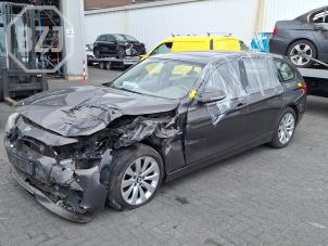 BMW 3 serie Touring 320d 2.0 16V  (Épave)